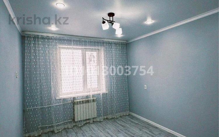 2-комнатная квартира · 54 м² · 5/5 этаж, Хусаинова 157/1 — Абая за 50 000 ₸ в Уральске — фото 2