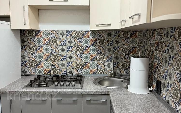 2-комнатная квартира · 42 м² · 7/10 этаж, мкр Аксай-5, Бауыржана Момышулы за 31.6 млн 〒 в Алматы, Ауэзовский р-н — фото 2