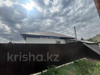 Продажа домов и дачи в Восточно-Казахстанской обл.: Отдельный дом · 3 комнаты · 55 м² · 10 сот., Пушкина за 12 млн 〒 Отдельный дом · 3 комнаты · 55 м² · 10 сот., Пушкина за 12 млн 〒 в Прапорщикове