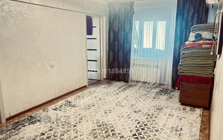 3-комнатная квартира · 50 м², привокзальнвй 19 — арбат, 24 школа за 15 млн ₸ в Атырау, мкр Привокзальный-5 — фото 2