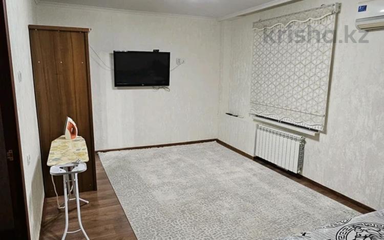 2-комнатная квартира · 49 м² · 3/5 этаж, 15-й мкр 26 за 120 000 ₸ в Актау — фото 2