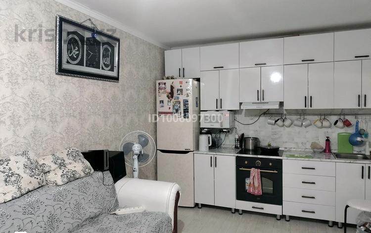 3-комнатная квартира · 46 м² · 1/5 этаж, Микр 1 д8 за 11 млн ₸ в  — фото 2