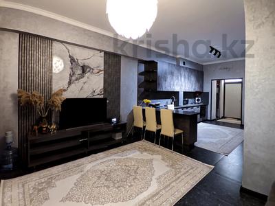 3-комнатная квартира · 106 м² · 1/2 этаж, Нажимеденова — Шикарный таунхаус в элитном районе! Лучшее предложене! за 88 млн 〒 в Алматы, Наурызбайский р-н