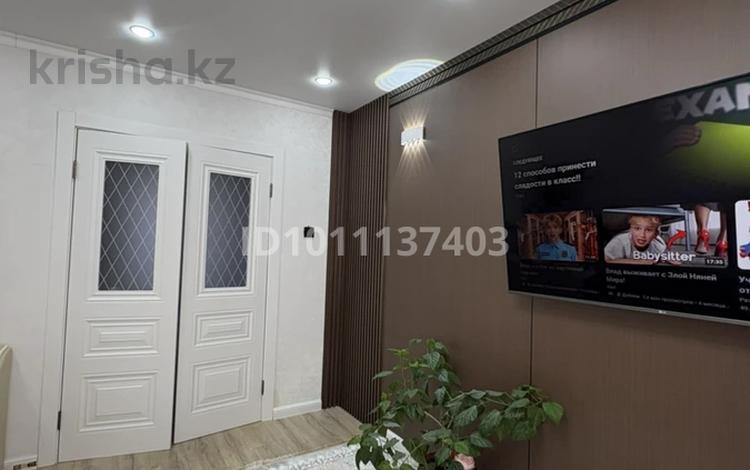 3-бөлмелі пәтер · 60 м² · 4/5 қабат, Сазда-1, Абилкайыр-хана 87 — БЦ Мир, Поликлиника №6, бағасы: 24 млн ₸ в Актобе — фото 2