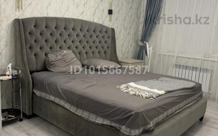 2-бөлмелі пәтер · 65 м² · 2/5 қабат, Алтын орда ш/а. 49Р, бағасы: 25.5 млн ₸ в Актобе, мкр. Алтын орда — фото 2