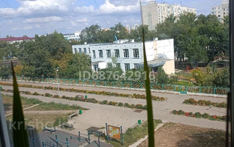 3-комнатная квартира · 70 м² · 4/9 этаж, 4 мик 40 за 30 млн ₸ в Аксае — фото 2