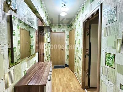 2-бөлмелі пәтер · 56 м² · 1/5 қабат, Мынбаева 93 — Метро Алатау, бағасы: 270 000 ₸ в Алматы, Медеуский р-н