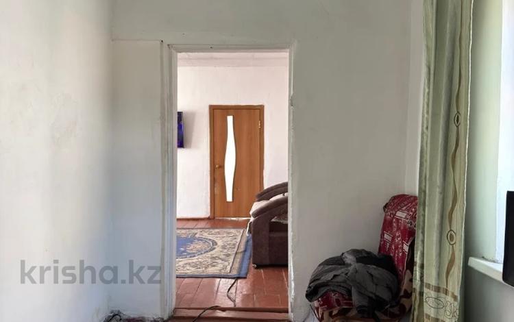 Отдельный дом · 3 комнаты · 61.6 м² · 8.47 сот., Аэропортовская 122а за 9.5 млн ₸ в Семее — фото 2