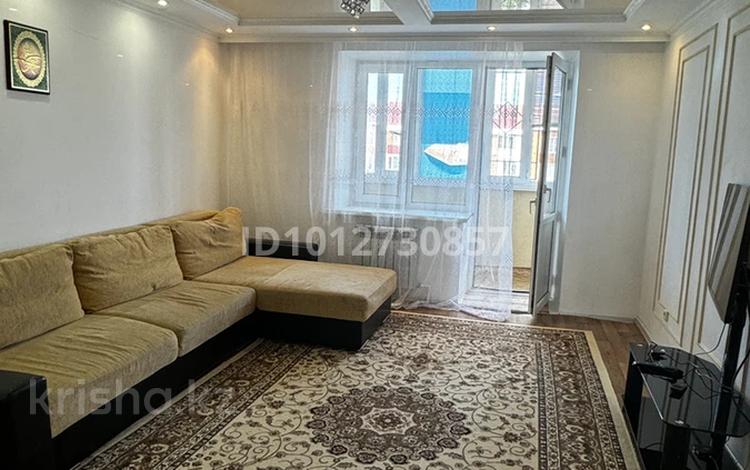 3-бөлмелі пәтер · 75 м² · 5/6 қабат, мкр Астана 20, бағасы: 180 000 ₸ в Уральске — фото 2