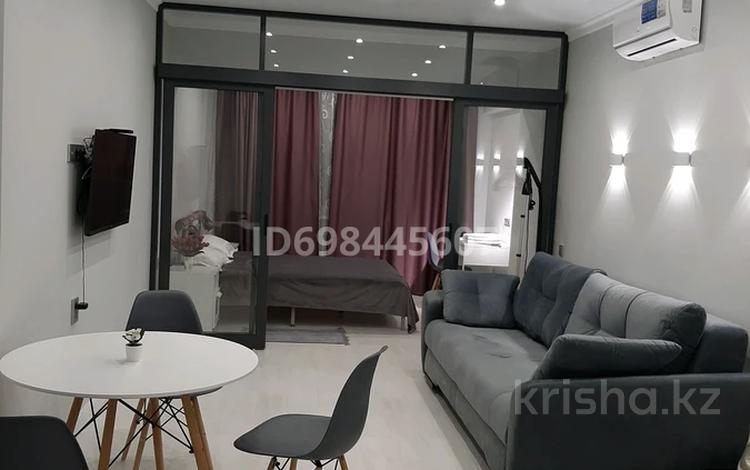 1-бөлмелі пәтер · 40 м² · 4/12 қабат, Тулебаева 49/1 — Назарбаева Гоголя, бағасы: 22 000 ₸ в Алматы, Медеуский р-н — фото 2
