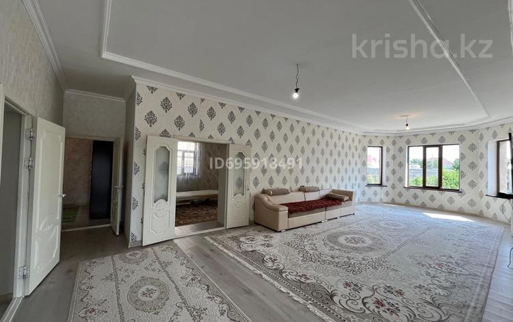 Жеке үй · 6 бөлме · 225 м² · 8 сот., мкр Достык , Мкр Достык, Ақбура әулие 142 — Автоцонның алдындағы көше, бағасы: 53 млн ₸ в Шымкенте, Абайский р-н — фото 2