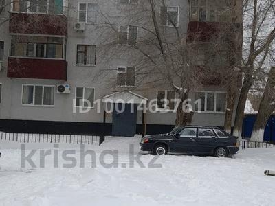 Продажа квартир в Актюбинской обл.: 1-комнатная квартира · 31 м² · 4/4 этаж, мкр Жилгородок, Лачугина 7 — Спутник за 9 млн 〒 1-комнатная квартира · 31 м² · 4/4 этаж, мкр Жилгородок, Лачугина 7 — Спутник за 9 млн 〒 в Актобе