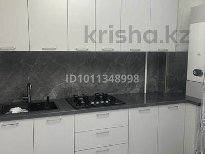 2-комнатная квартира · 62 м² · 2/5 этаж, Толе би 5 за 25 млн 〒 в Каскелене
