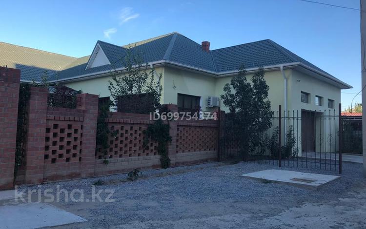 Отдельный дом · 6 комнат · 450 м² · 10 сот., Братьев Кожаковых 70 — Баня Керемет за 99.9 млн 〒 в  — фото 2