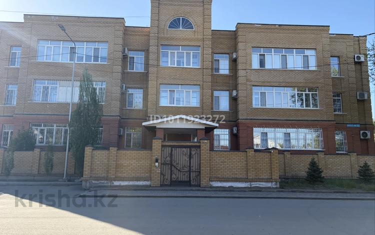 6-комнатная квартира · 280 м² · 1/3 этаж, Мангилик ел 69 — Чайковского за 230 млн ₸ в Семее — фото 2