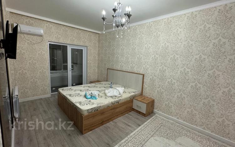 1-комнатная квартира · 38 м² · 11/12 этаж, Назарбекова 29/6 — Шаяхметов за 160 000 ₸ в Шымкенте — фото 2