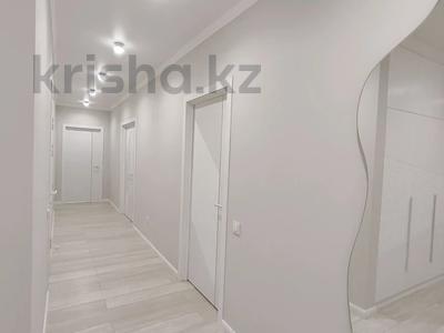 3-комнатная квартира · 100.4 м² · 9/25 этаж, Тауелсиздик 25 за 68 млн ₸ в Астане, Алматы р-н