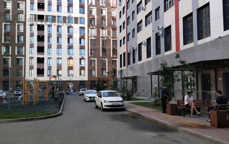 3-бөлмелі пәтер · 100.4 м² · 9/25 қабат, Тауелсиздик 25 — Дворец Школьников, бағасы: 67 млн ₸ в Астане, Алматы р-н — фото 42