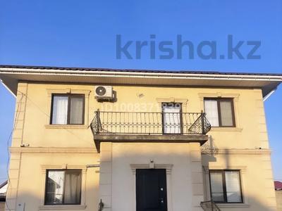 Жеке үй · 6 бөлме · 252 м² · 6 сот., 11-квартал 19/15, бағасы: 85 млн 〒 в Алматы