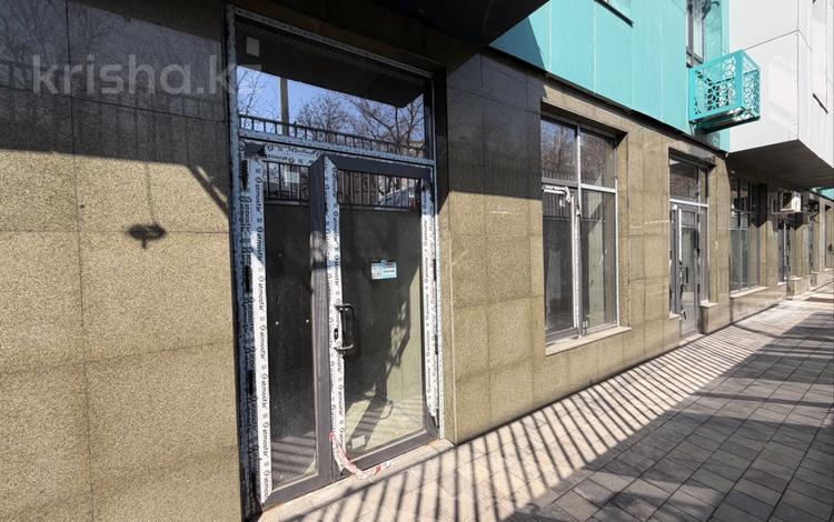 Свободное назначение, офисы, магазины и бутики, салоны красоты, фитнес и спорт, медцентры и аптеки, образование, развлечения, конференц-залы, кабинеты и рабочие места, студии · 140 м² за 1.7 млн ₸ в Алматы, Бостандыкский р-н — фото 2