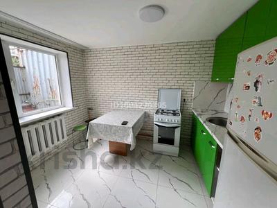 2-бөлмелі пәтер · 50 м² · 2/2 қабат, мкр Айгерим-1 — Саги Ашимова, . Пригородная, бағасы: 250 000 ₸ в Алматы, Алатауский р-н