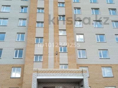 2-комнатная квартира · 57.4 м² · 7/9 этаж, Строителей — 4 микрорайон за 100 000 〒 в Аксу