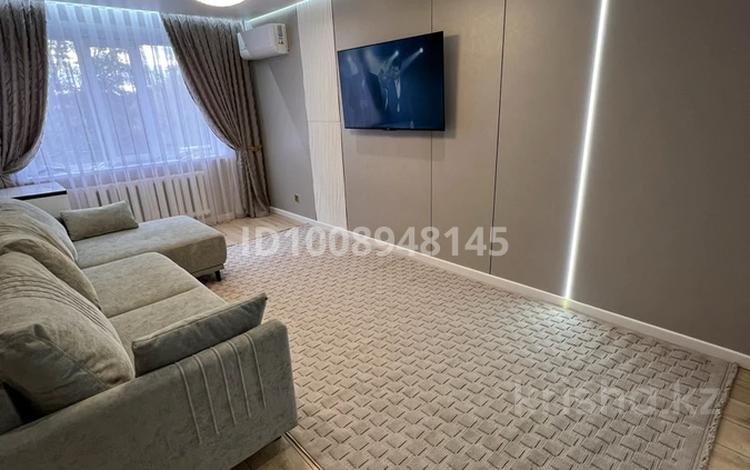 3-бөлмелі пәтер · 67 м² · 3/9 қабат, Машхур Жусупа 60, бағасы: 32 млн ₸ в Экибастузе — фото 2
