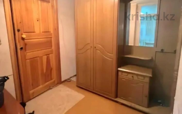 2-бөлмелі пәтер · 54 м² · 4/5 қабат, Толстого 49, бағасы: 27.6 млн ₸ в Костанае — фото 2