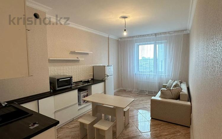 2-комнатная квартира, 49.3 м², 9/15 этаж помесячно, Туркестан 10 за 150 000 〒 в Астане, Есильский р-н — фото 4