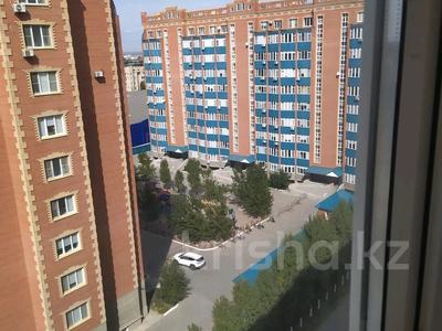 2-комнатная квартира, 80 м², 9/10 этаж, мкр. Алтын орда за 21 млн 〒 в Актобе, мкр. Алтын орда