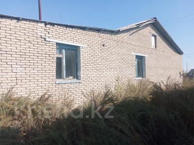 Часть дома · 4 комнаты · 100 м² · 10 сот., Байкадамова 2/1 за 2.5 млн ₸ в Аркалыке