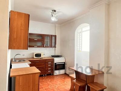 3-комнатная квартира · 62.1 м² · 6/9 этаж, Сыганак 64/1 — ул. Сыганак и ул. Туркестан за 32 млн 〒 в Астане, Есильский р-н