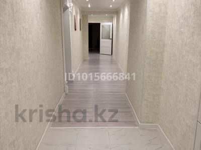 5-бөлмелі пәтер · 162 м² · 2/10 қабат, 1 ш/а 11 Б, бағасы: 55 млн ₸ в Актобе, мкр 5