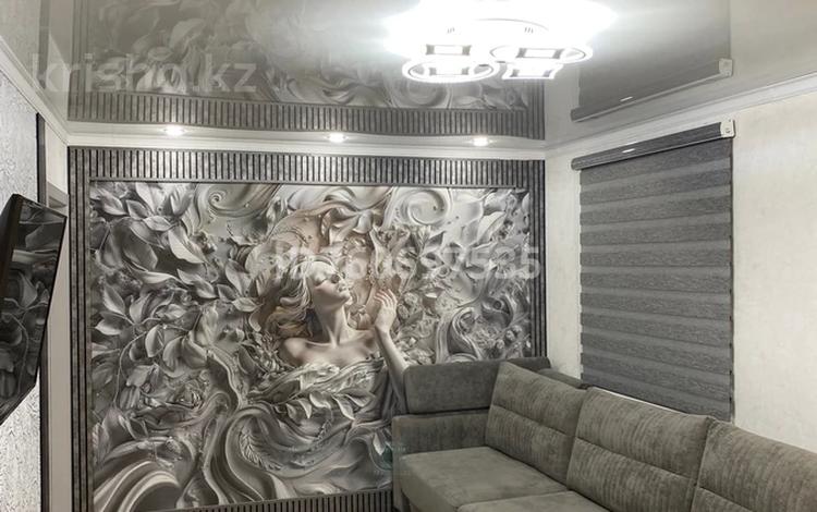 3-бөлмелі пәтер · 61 м² · 5/5 қабат, Республики 77, бағасы: 12.5 млн ₸ в Темиртау — фото 2