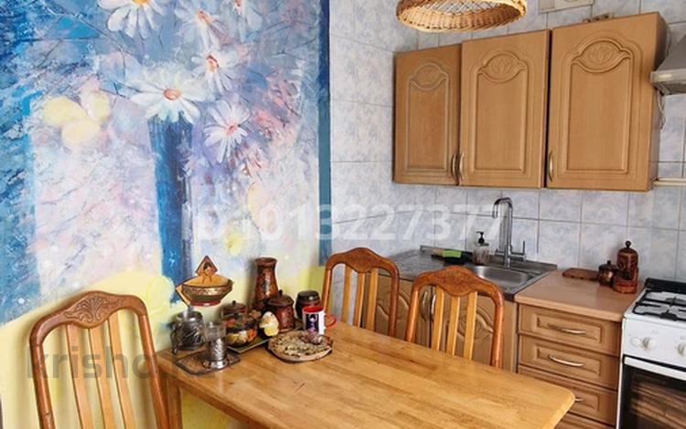 2-комнатная квартира · 43.7 м² · 4/5 этаж, Желтоксан 17 за 230 000 ₸ в Астане, Сарыарка р-н — фото 2