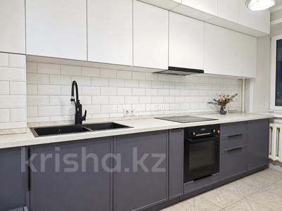 2-комнатная квартира · 60 м² · 10/11 этаж, Жургенова 27/1 за 36.5 млн ₸ в Астане, Сарайшык р-н