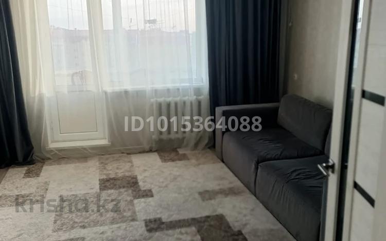 2-бөлмелі пәтер · 54.7 м² · 7/9 қабат, Голубые пруды ш/а. 4, бағасы: 200 000 ₸ в Караганде, Алихана Бокейханова р-н — фото 2