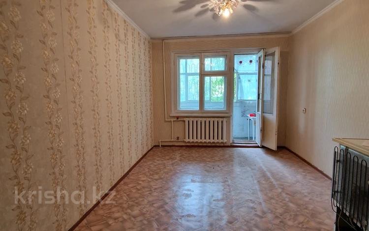 1-комнатная квартира, 34 м², 1/9 этаж, Тургенева за 9.5 млн 〒 в Актобе — фото 2