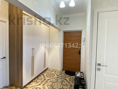 Продажа квартир в Шымкенте: 3-комнатная квартира · 65 м² · 5/5 этаж, мкр Сайрам 38 — Еримбетова-Жанибекова за 26 млн 〒 3-комнатная квартира · 65 м² · 5/5 этаж, мкр Сайрам 38 — Еримбетова-Жанибекова за 26 млн 〒 в Шымкенте, Аль-Фарабийский р-н