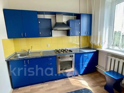 1-комнатная квартира, 35 м², 6/9 этаж помесячно, мкр Аксай-1 — Толе Би Саина УЮТНАЯ за 160 000 〒 в Алматы, Ауэзовский р-н