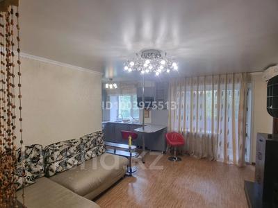 3-бөлмелі пәтер · 45 м² · 3/5 қабат, Тауельсиздик 115 — Тауелсиздик-Чехова, бағасы: 200 000 ₸ в Костанае