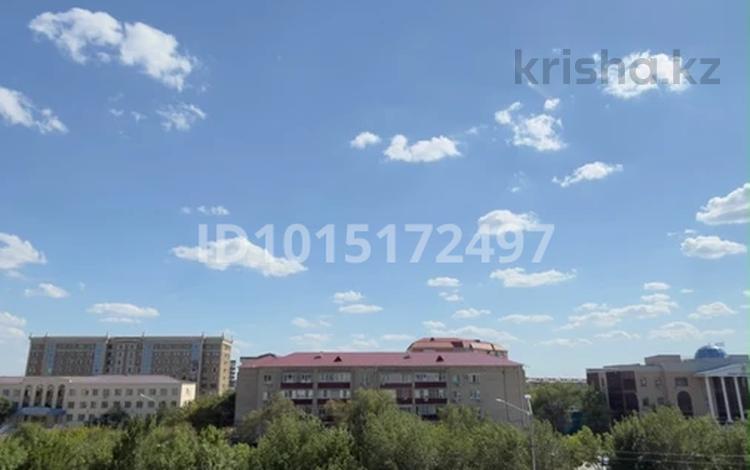 4-бөлмелі пәтер · 140 м² · 3/9 қабат, сатпаева 33 — остановка Академия, бағасы: 59.5 млн ₸ в Атырау, мкр Авангард-4 — фото 2