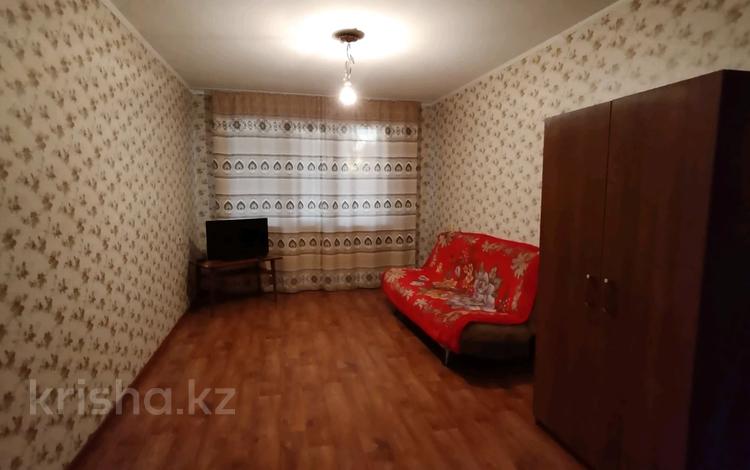 1-комнатная квартира · 31 м² · 1/5 этаж, мкр Айгуль, Л. Чайкиной 18 за 75 000 ₸ в Уральске — фото 6