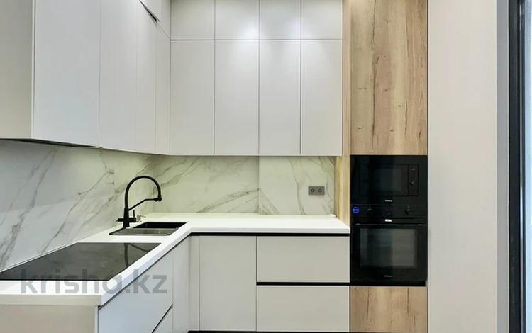 2-комнатная квартира · 72 м² · 8/12 этаж, Розыбакиева 343 — Ескараева за 99 млн ₸ в Алматы, Бостандыкский р-н — фото 2