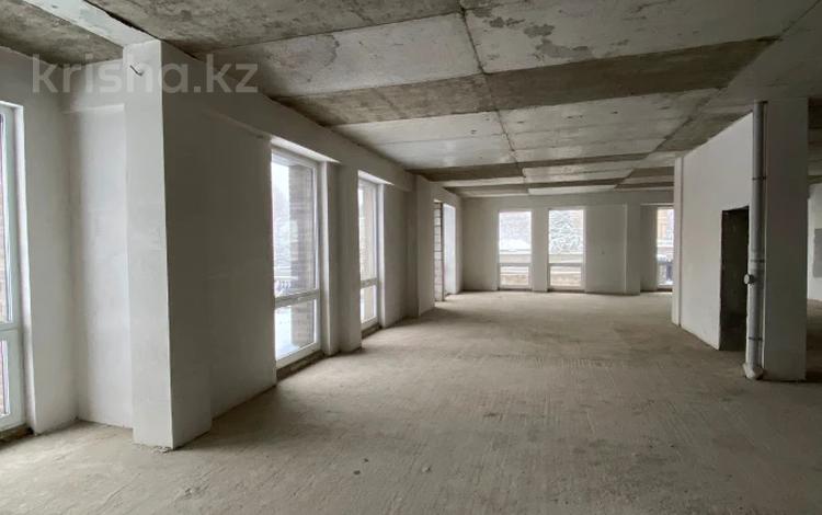 5-комнатная квартира · 205.8 м² · 1/3 этаж, Талапты за 220 млн ₸ в Алматы, Медеуский р-н — фото 6