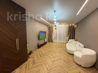 3-комнатная квартира · 125 м² · 8/10 этаж, мкр. Алтын орда за 72 млн ₸ в Актобе