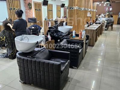 Салоны красоты · 150 м² за 1 млн 〒 в Актау, 12-й мкр