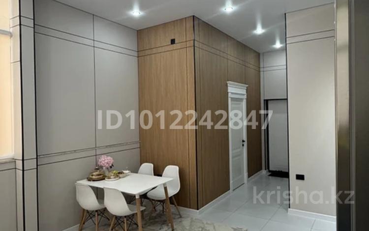 2-бөлмелі пәтер · 39.5 м² · 10/10 қабат, мкр Акжайык, Толеметова 50/23, бағасы: 18.4 млн ₸ в Шымкенте, Абайский р-н — фото 2