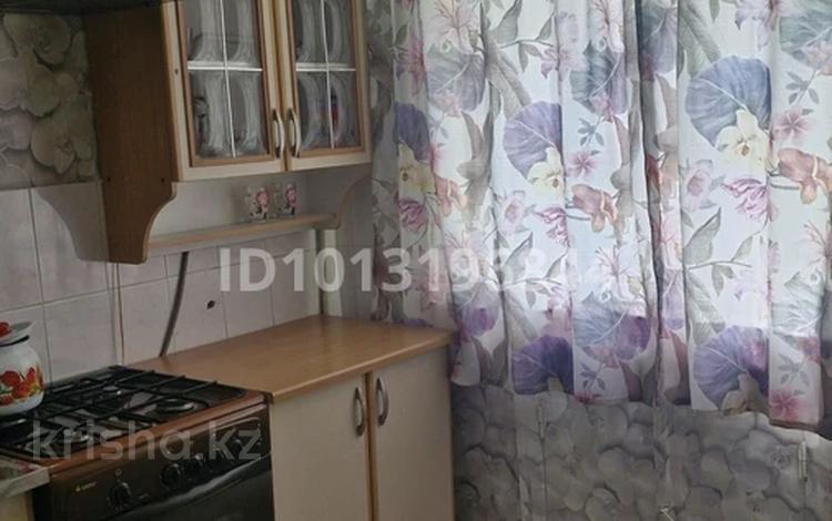 1-комнатная квартира · 35 м² · 3/5 этаж, Доспанова 71 — Институт Казииту , маг. Урал , ЖД Вокзал за 8 000 ₸ в Уральске — фото 2