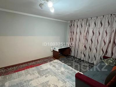 Продажа квартир в Алматинской обл.: 1-комнатная квартира · 37 м² · 4/4 этаж, Махмуд Кашкари 16 за 15 млн 〒 1-комнатная квартира · 37 м² · 4/4 этаж, Махмуд Кашкари 16 за 15 млн 〒 в Талгаре